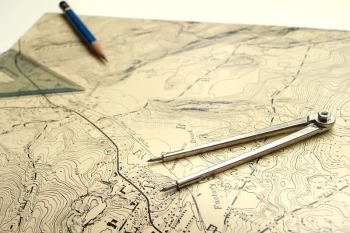 Atelier de Cartographie : Apprenez à Créer Vos Propres Cartes Historiques body thumb image